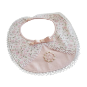 Yếm cho bé thiết kế thời trang